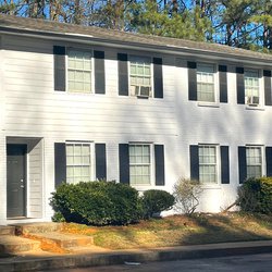 apartment building at Creekview Apartments Located in Scottdale, Georgia 1